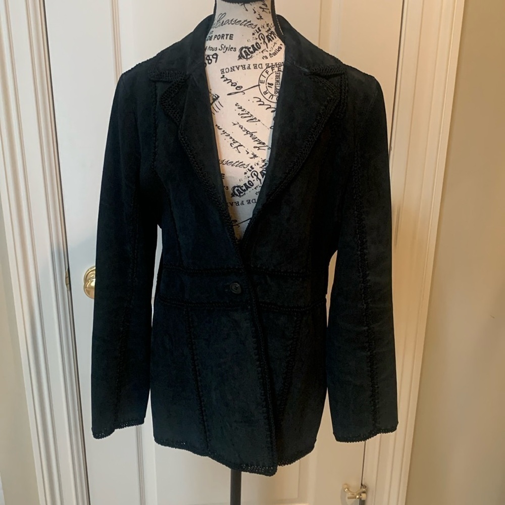 Pasha and Jo vintage women’s suede blazer. Black. Medium